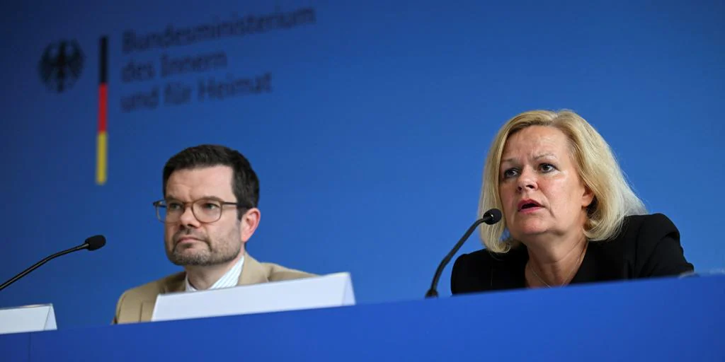 Alemania restringe el uso de cuchillos en el país tras el ataque en un festival en el que murieron tres personas