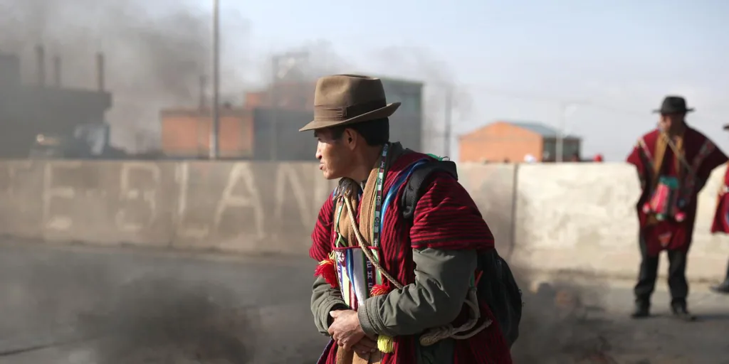 Bolivia ve agravada su crisis política y económica