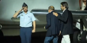 El embajador español acompañó a Edmundo González hasta el avión tras las coacciones del chavismo en su residencia