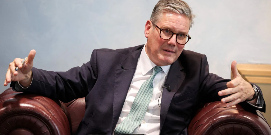 El 'premier' Starmer, en la mira por aceptar más de 100.000 libras en regalos y entradas para eventos