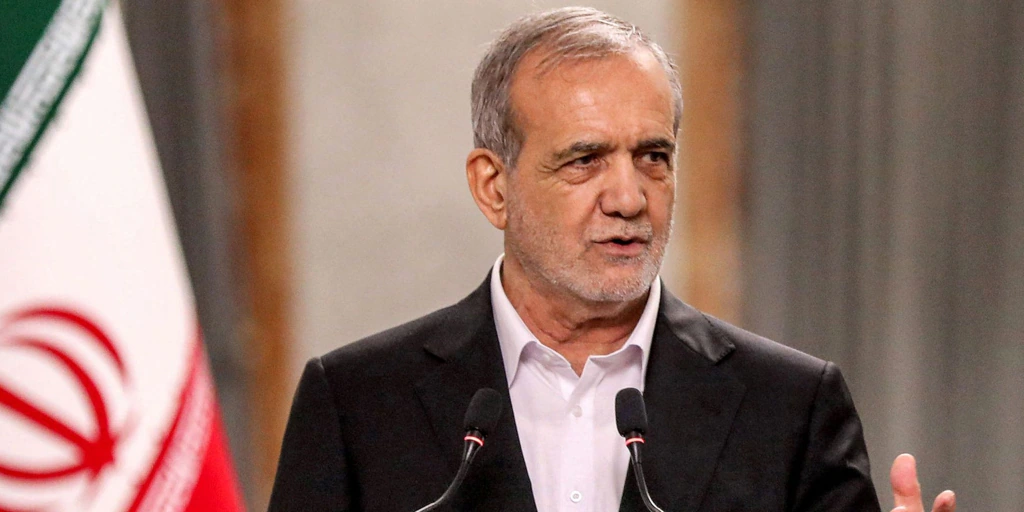 El presidente de Irán promete que la Policía de la moral no acosará a las mujeres en el segundo aniversario de la muerte de Amini