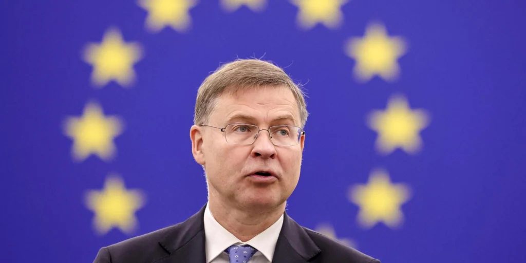 La Eurocámara pide retirar las restricciones a Ucrania para atacar Rusia con armas occidentales