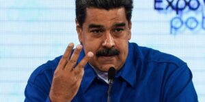 La Justicia argentina pide la captura de Maduro y Diosdado Cabello