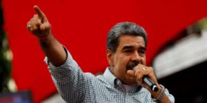 Nicolás Maduro adelanta «por decreto» la Navidad en Venezuela al 1 de octubre
