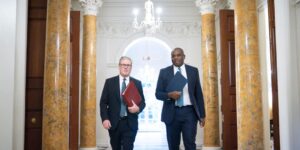 Starmer busca el acuerdo con Biden sobre el uso de misiles contra Rusia