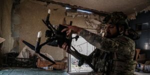 Ucrania ataca con drones un depósito de munición en la región rusa de Tver