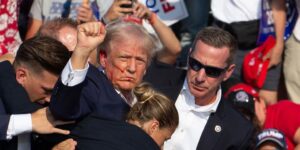 A un mes de la elección, Trump regresa al lugar donde volvió a nacer