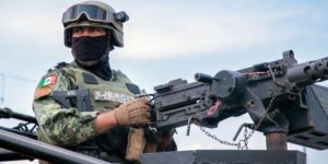El Ejército de México mata a 19 supuestos miembros del cartel de Sinaloa en la captura del líder de una facción