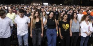 Israel conmemora el 7 de octubre bajo ataques desde Gaza, Líbano y Yemen