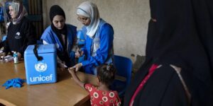 La UNRWA manda una partida de ayuda a Líbano desde Jordania por primera vez desde la invasión israelí