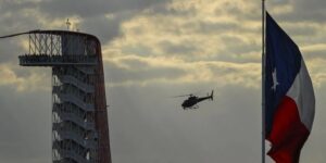 Mueren cuatro personas en un helicóptero tras estrellarse con una torre de radio en Houston