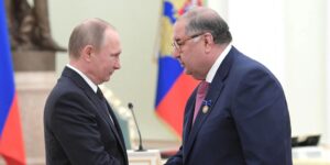 Alemania archiva la investigación al oligarca ruso Usmánov por 4 millones de euros