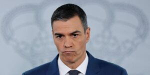 De Valencia (España) a Cuenca (Ecuador): Pataleta de la Moncloa por el protagonismo del Rey
