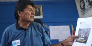 El Gobierno de Bolivia se reunirá con los abogados de Evo Morales tras 24 días de bloqueos