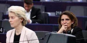 El Parlamento Europeo da luz verde a Teresa Ribera y al resto del Ejecutivo de Von der Leyen