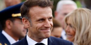 Francia coquetea con la decadencia