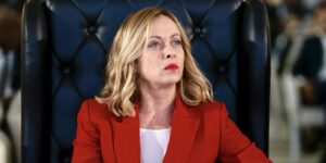 Giorgia Meloni relanza el plan Albania y se recrudece el enfrentamiento con la magistratura