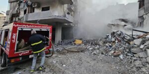 Israel golpea el centro y los suburbios de Beirut horas antes de alcanzar un alto el fuego con Hizbolá