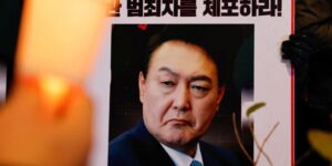 El presidente de Corea del Sur, investigado por traición por declarar la ley marcial