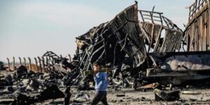Los ataques aéreos de Israel no apagan la euforia de los sirios tras la caída de Al Assad