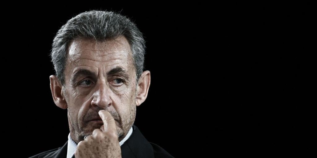 Sarkozy acepta una pulsera electrónica de vigilancia para evitar la cárcel