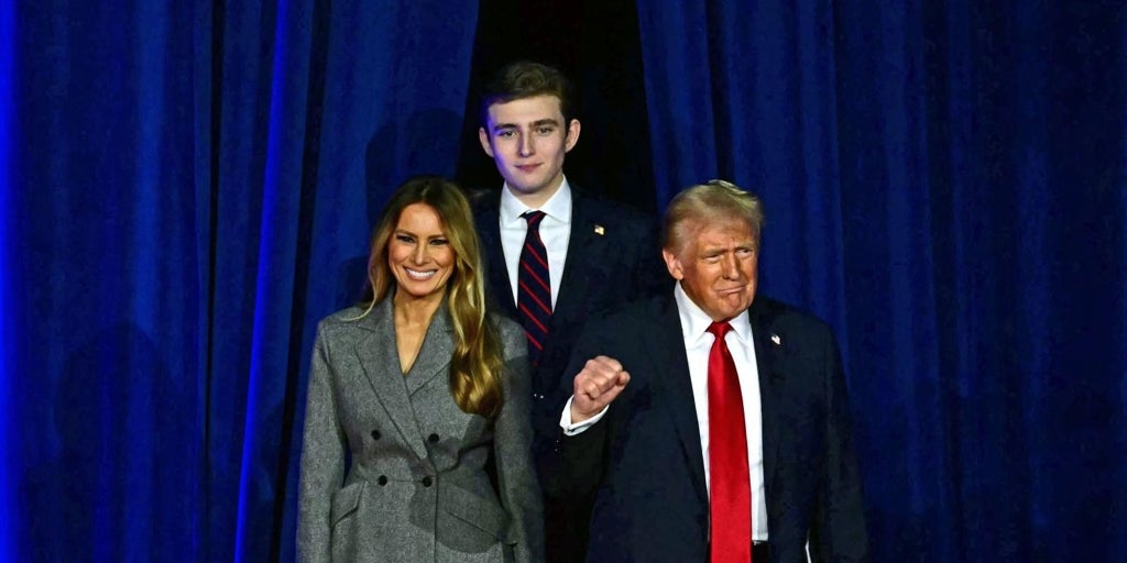 Barron está dentro, e Ivanka se queda fuera