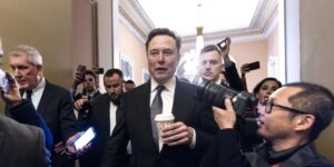 La Unión Europea, empujada a intervenir ante las injerencias de Elon Musk