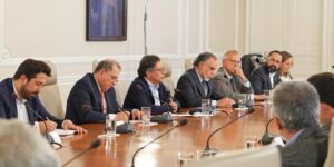 El Gabinete de Petro se descompone en plena crisis en el Catatumbo y con el Gobierno de Trump