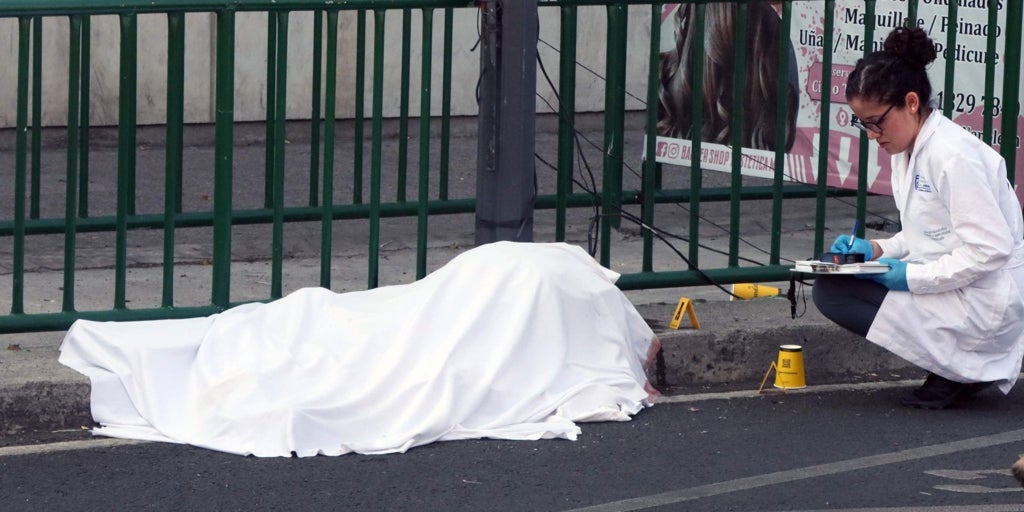 Asesinan a tiros a los dos principales asesores de la alcaldesa de Ciudad de México