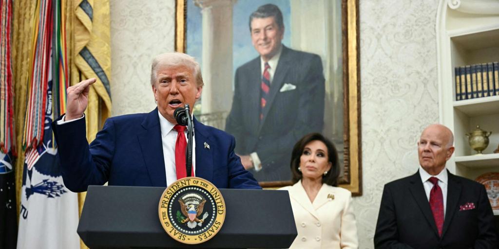 Trump advierte de que si la justicia tumba sus aranceles «la presidencia nunca será igual»