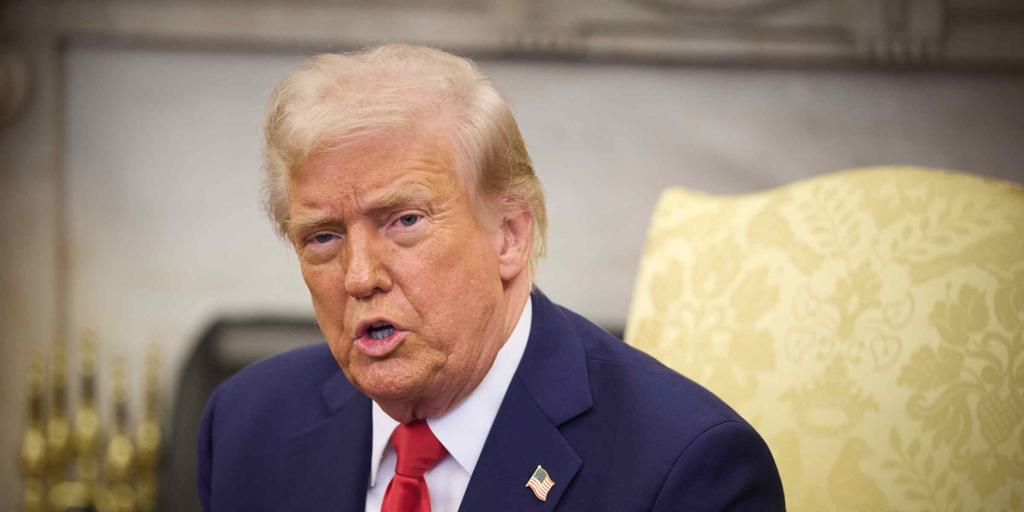 Trump llama a Putin en un intento de poner fin a la guerra