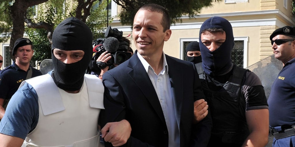 El Supremo griego anula los escaños de tres diputados neonazis