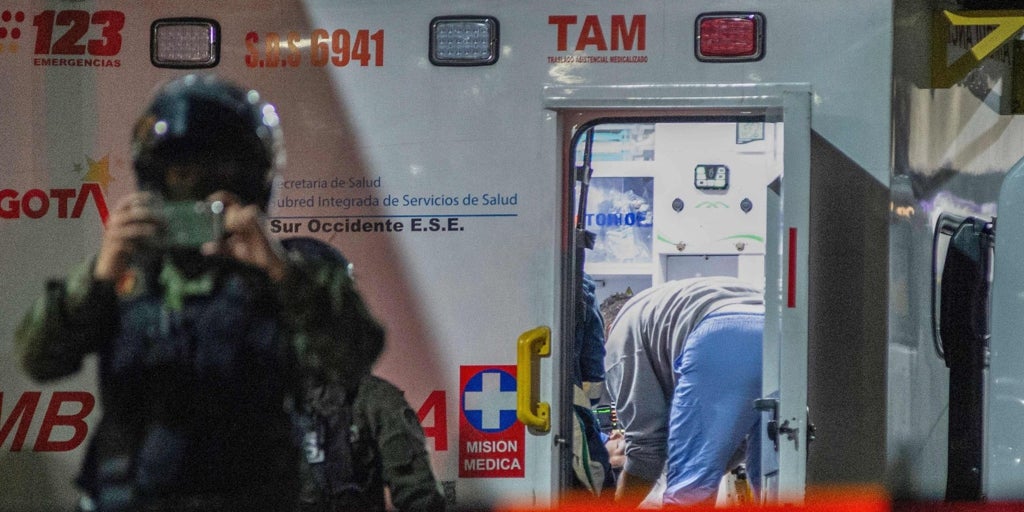 El atentado contra Miguel Uribe devuelve a Colombia al abismo de violencia política