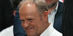 El primer ministro polaco anuncia que se someterá a una cuestión de confianza tras la victoria de Nawrocki