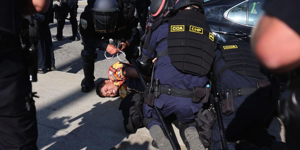 «Estamos atemorizados hasta los que tenemos papeles»