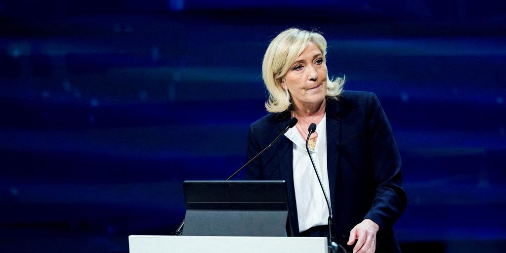Le Pen recibe el apoyo de una parte de las extremas derechas europeas tras su condena por por malversación de fondos públicos