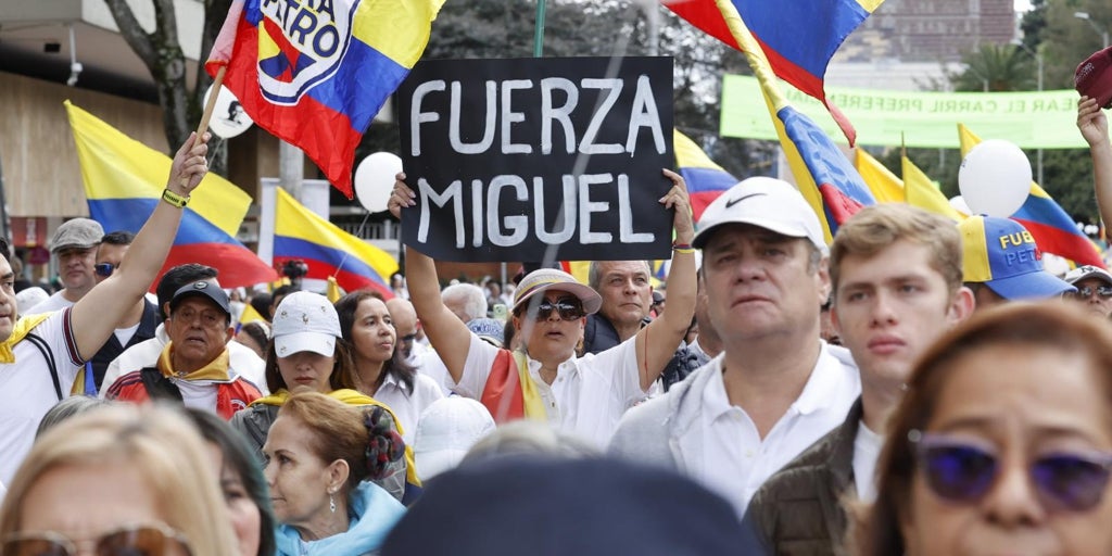 'Marcha del silencio' contra el regreso de la violencia a Colombia