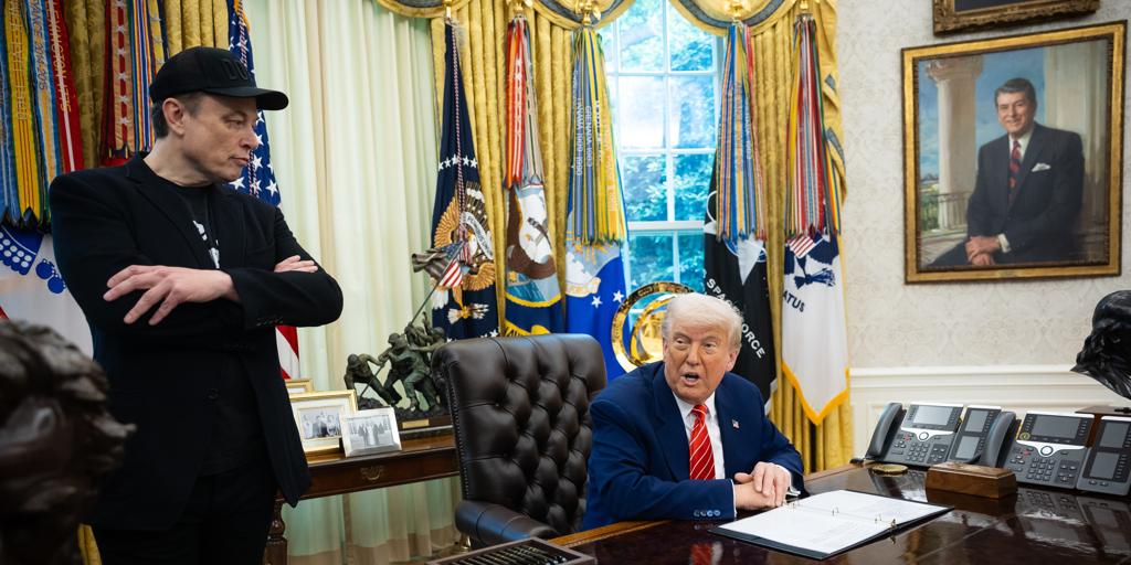 Trump, «muy decepcionado» con los ataques de Musk, quien replica que sin él «habría perdido la elección»