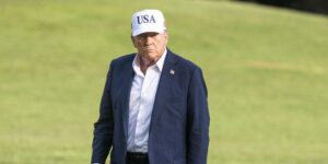 Trump impondrá un arancel adicional del 10% a los países que «se alineen» con las «políticas antiestadounidenses» de los BRICS