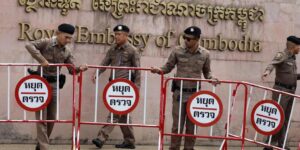Camboya y Tailandia intercambian disparos en la zona fronteriza en disputa
