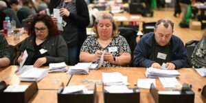El Reino Unido reduce la edad mínima para votar en las elecciones generales a 16 años