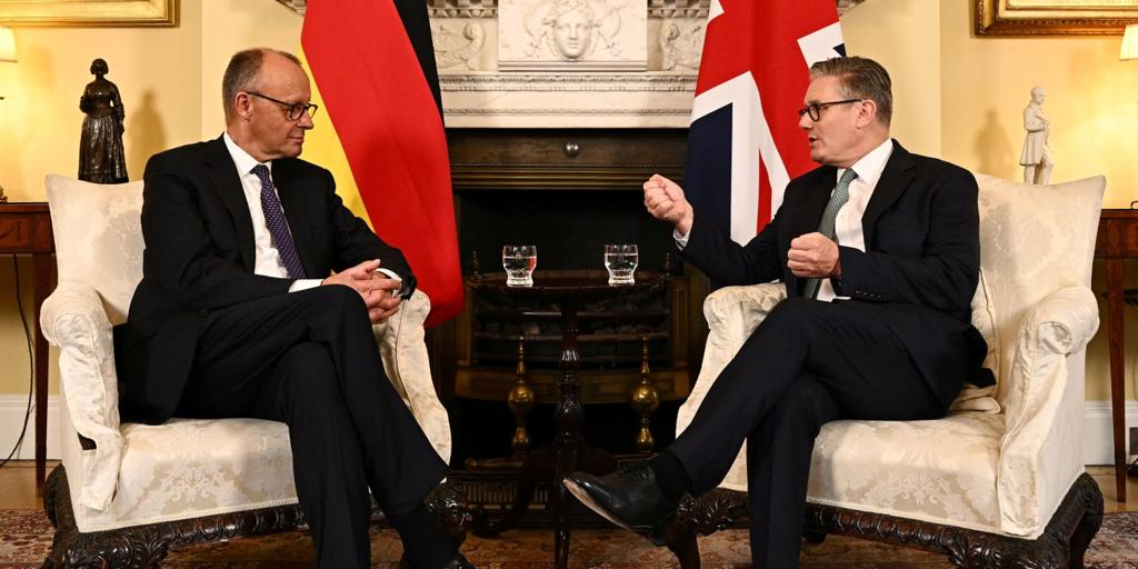 El Reino Unido y Alemania mitigan los efectos del Brexit con un acuerdo de intercambio de estudiantes y apoyo militar mutuo