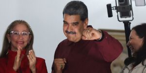 El chavismo canta victoria en un proceso fraudulento