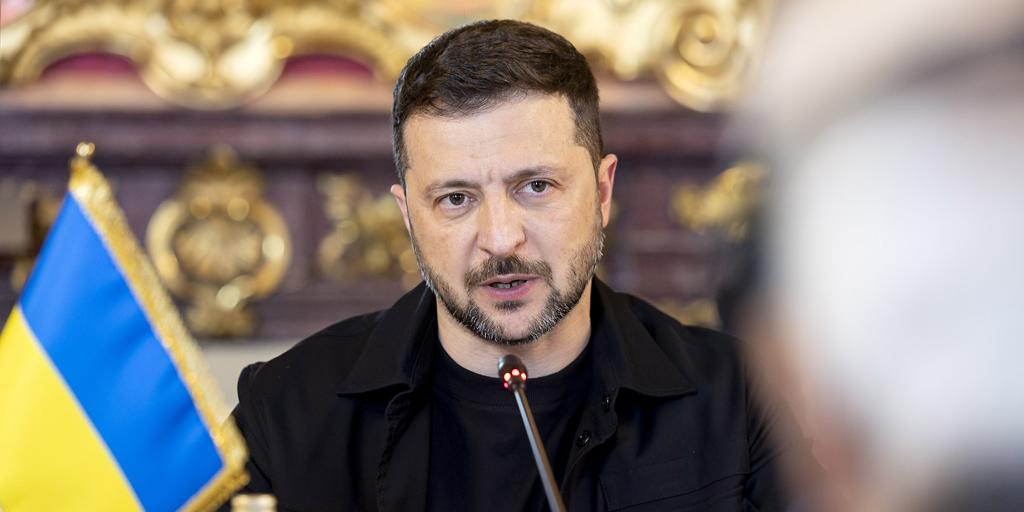 Zelenski confirma que EE.UU. ha reanudado el envío de ayuda militar a Ucrania