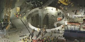 el sorprendente rescate de 31 trabajadores atrapados tras el derrumbe de un túnel en Los Ángeles
