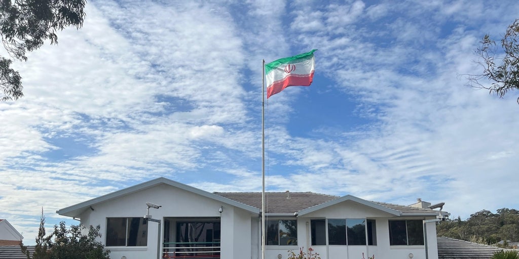 Irán promete una «respuesta recíproca» a Australia tras la expulsión de su embajador en Canberra