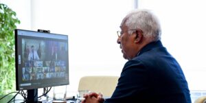 La Unión Europea prepara un nuevo paquete de sanciones a Rusia en medio de las conversaciones de paz