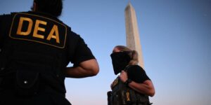 Washington despierta con patrullas del FBI, DEA y la Guardia Nacional