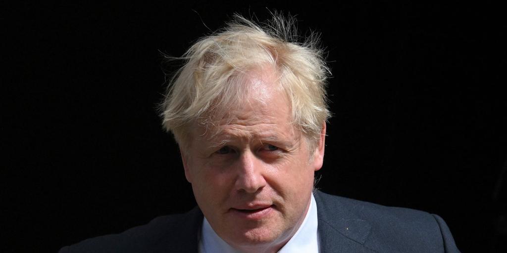 Acusan al ex primer ministro británico Boris Johnson de recibir casi 280.000€ de Maduro en 2024