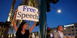 De la dictadura 'woke' a la cancelación trumpista